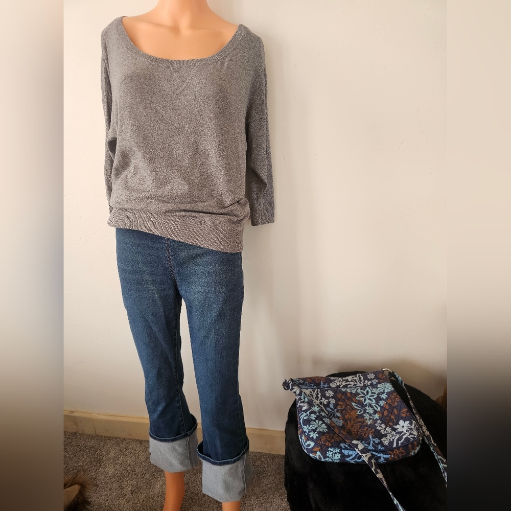 American Eagle Gray Loose Neck Top Sz. Med.